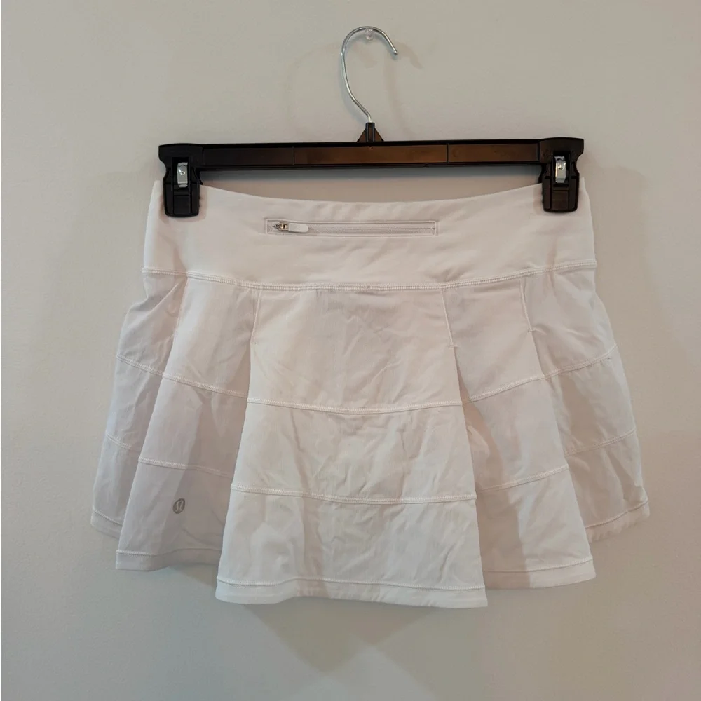 Lululemon Pace Rival Mid-Rise Skirt Short